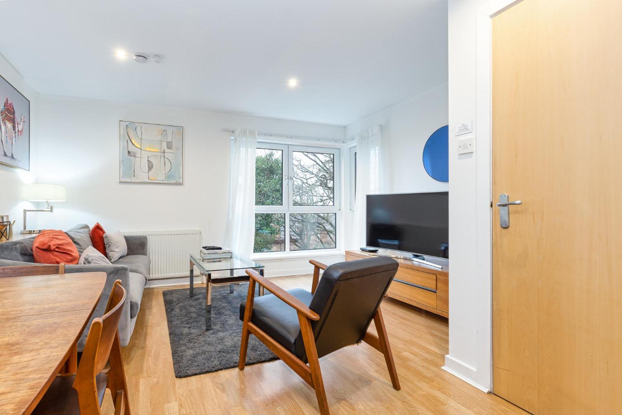 Modern 2 Bed Broompark/Central Apt. With Parking Glasgow Luaran gambar